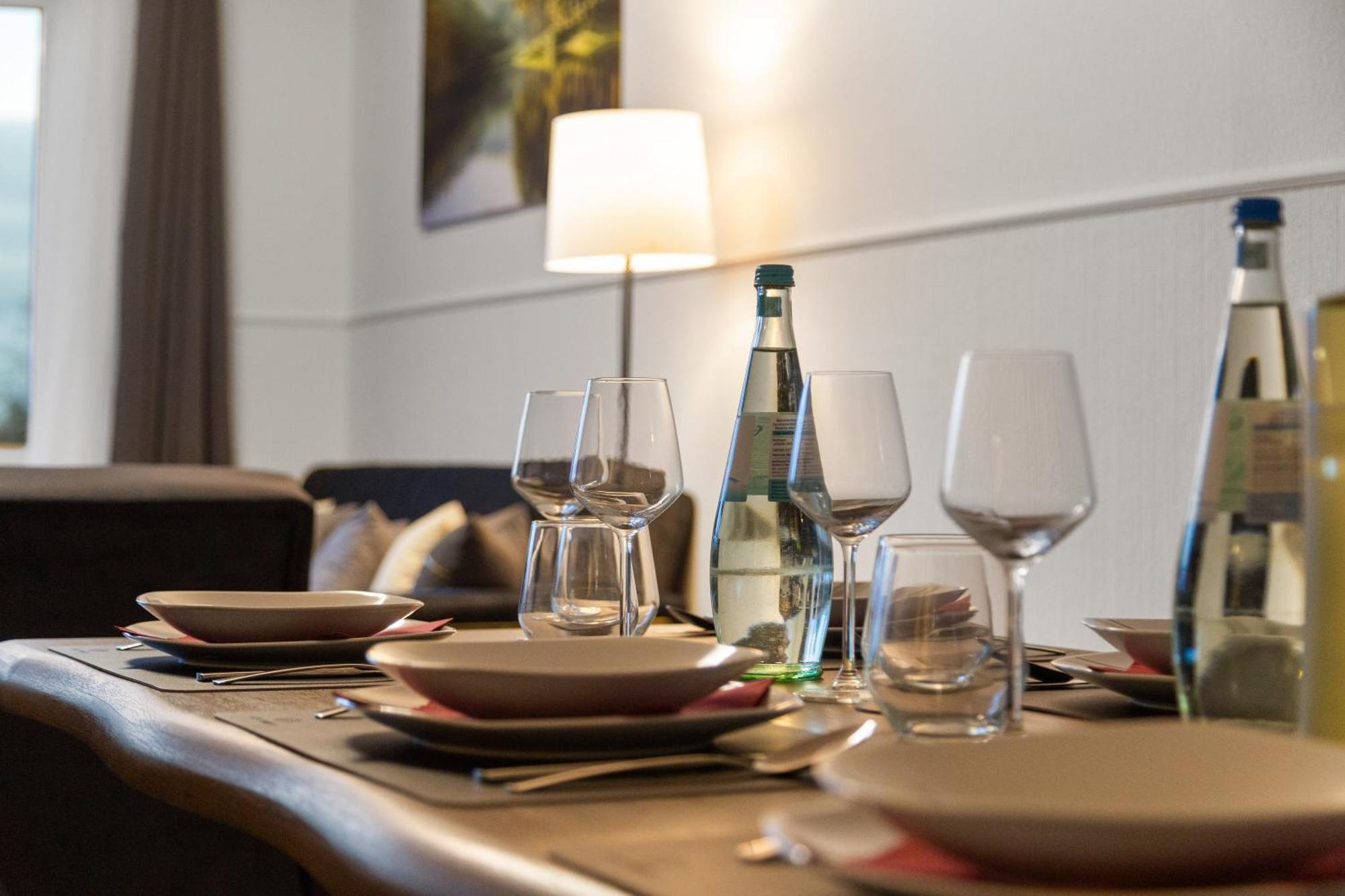Vinful: Premium-Apartment Mit Balkon Und Parkplatz Mülheim an der Ruhr Eksteriør bilde