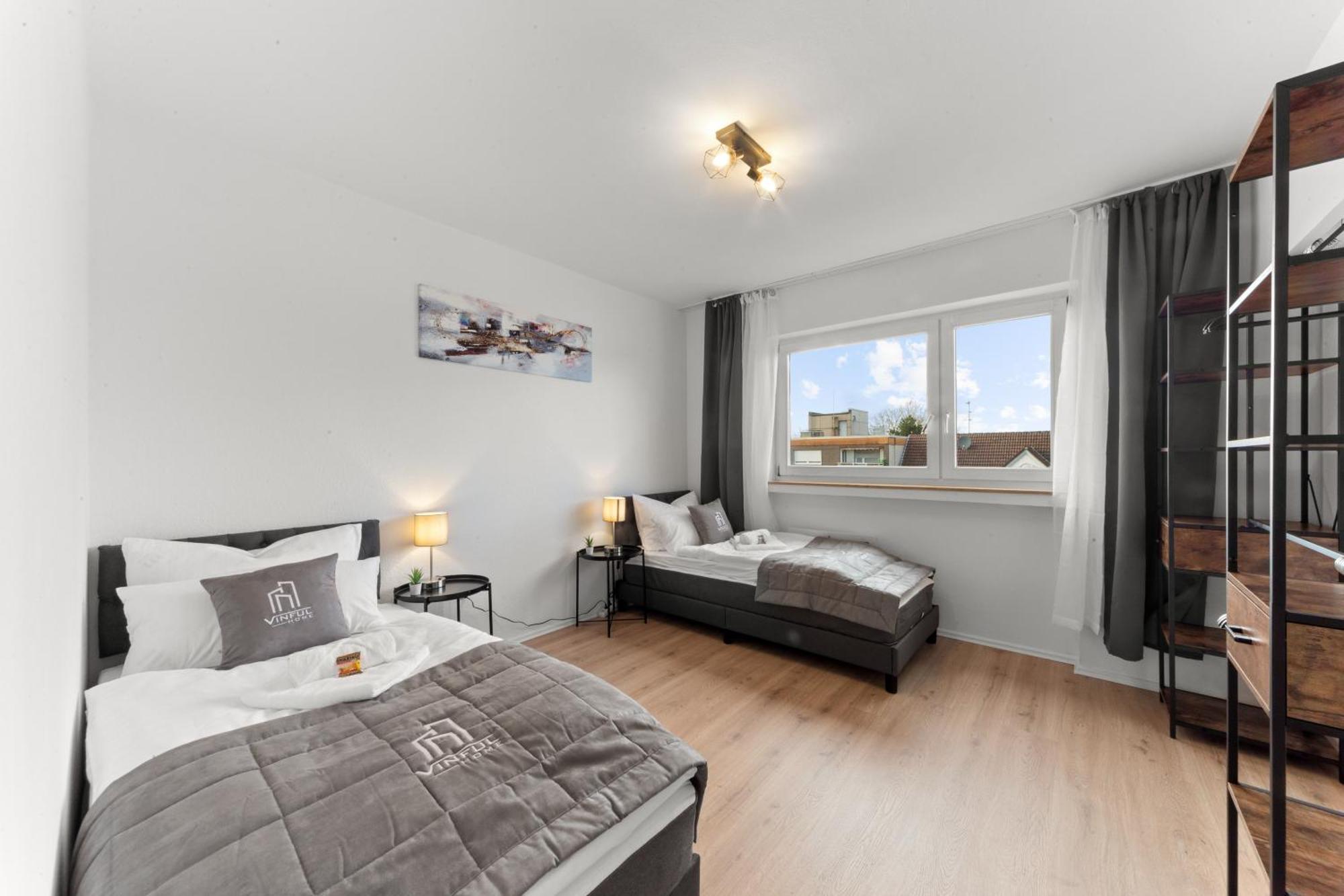 Vinful: Premium-Apartment Mit Balkon Und Parkplatz Mülheim an der Ruhr Eksteriør bilde